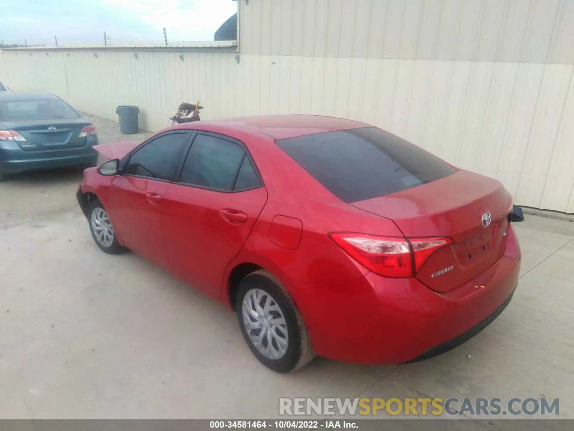 3 Photograph of a damaged car 5YFBURHE0KP876772 TOYOTA COROLLA 2019