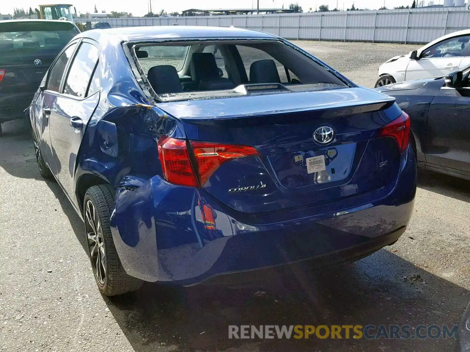 3 Photograph of a damaged car 5YFBURHE0KP878604 TOYOTA COROLLA 2019