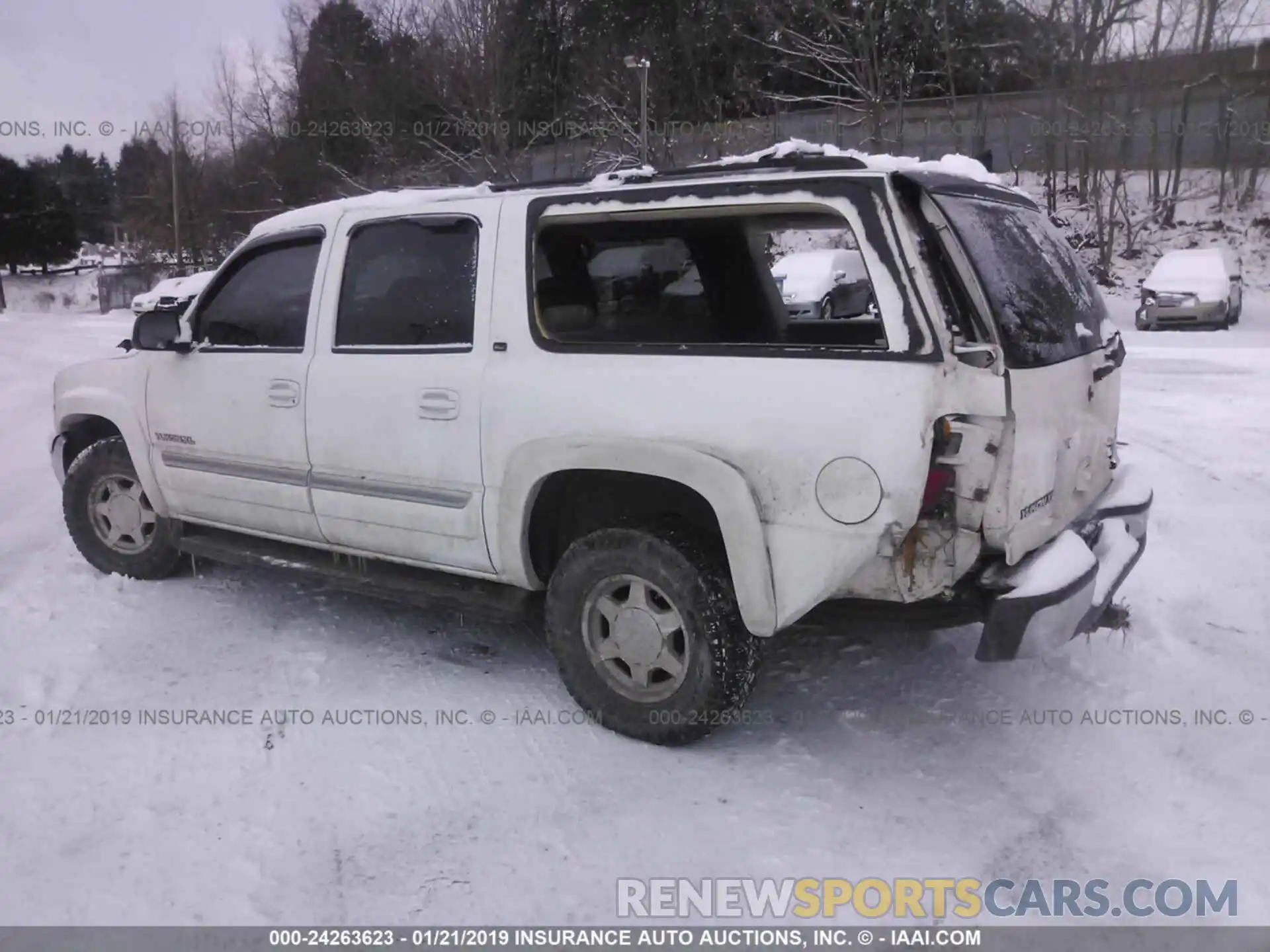 3 Photograph of a damaged car 5YFBURHE0KP881471 TOYOTA COROLLA 2019