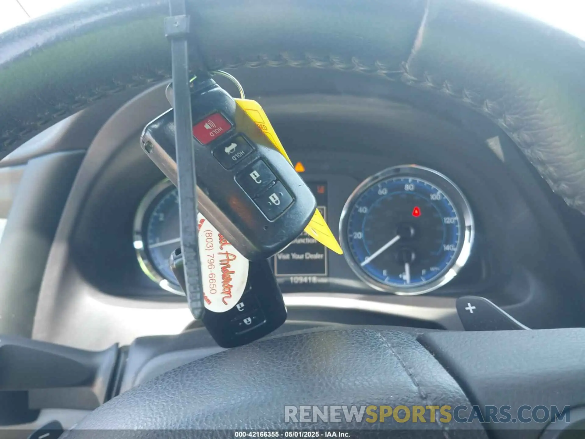 11 Photograph of a damaged car 5YFBURHE0KP882071 TOYOTA COROLLA 2019