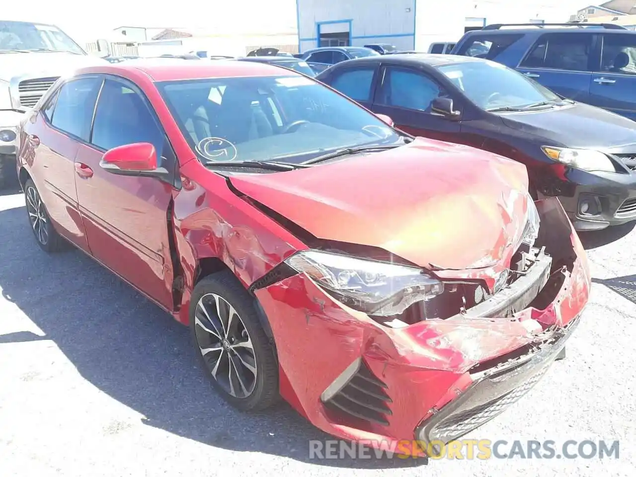 1 Photograph of a damaged car 5YFBURHE0KP883656 TOYOTA COROLLA 2019