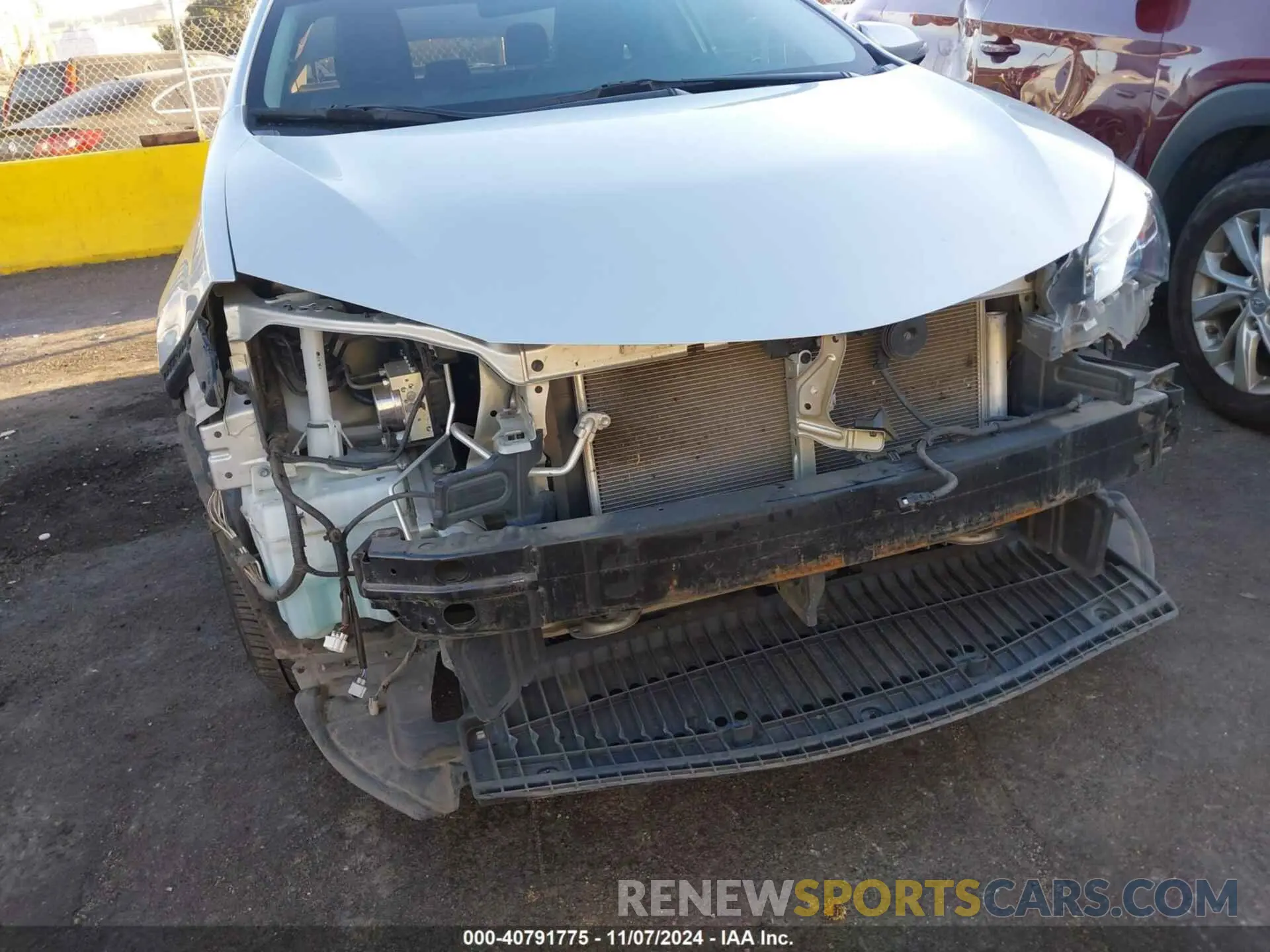 6 Photograph of a damaged car 5YFBURHE0KP885861 TOYOTA COROLLA 2019