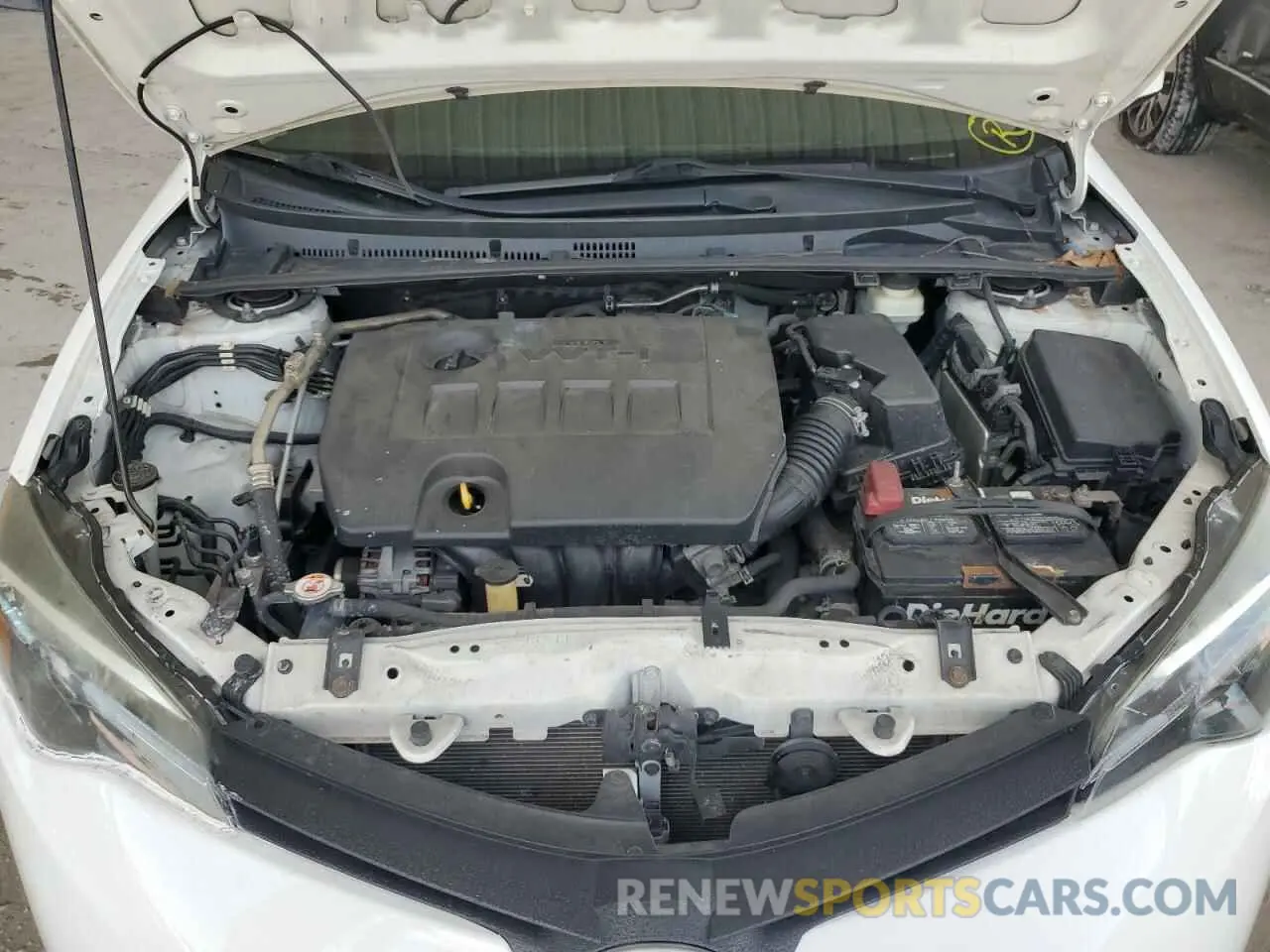 11 Photograph of a damaged car 5YFBURHE0KP886878 TOYOTA COROLLA 2019