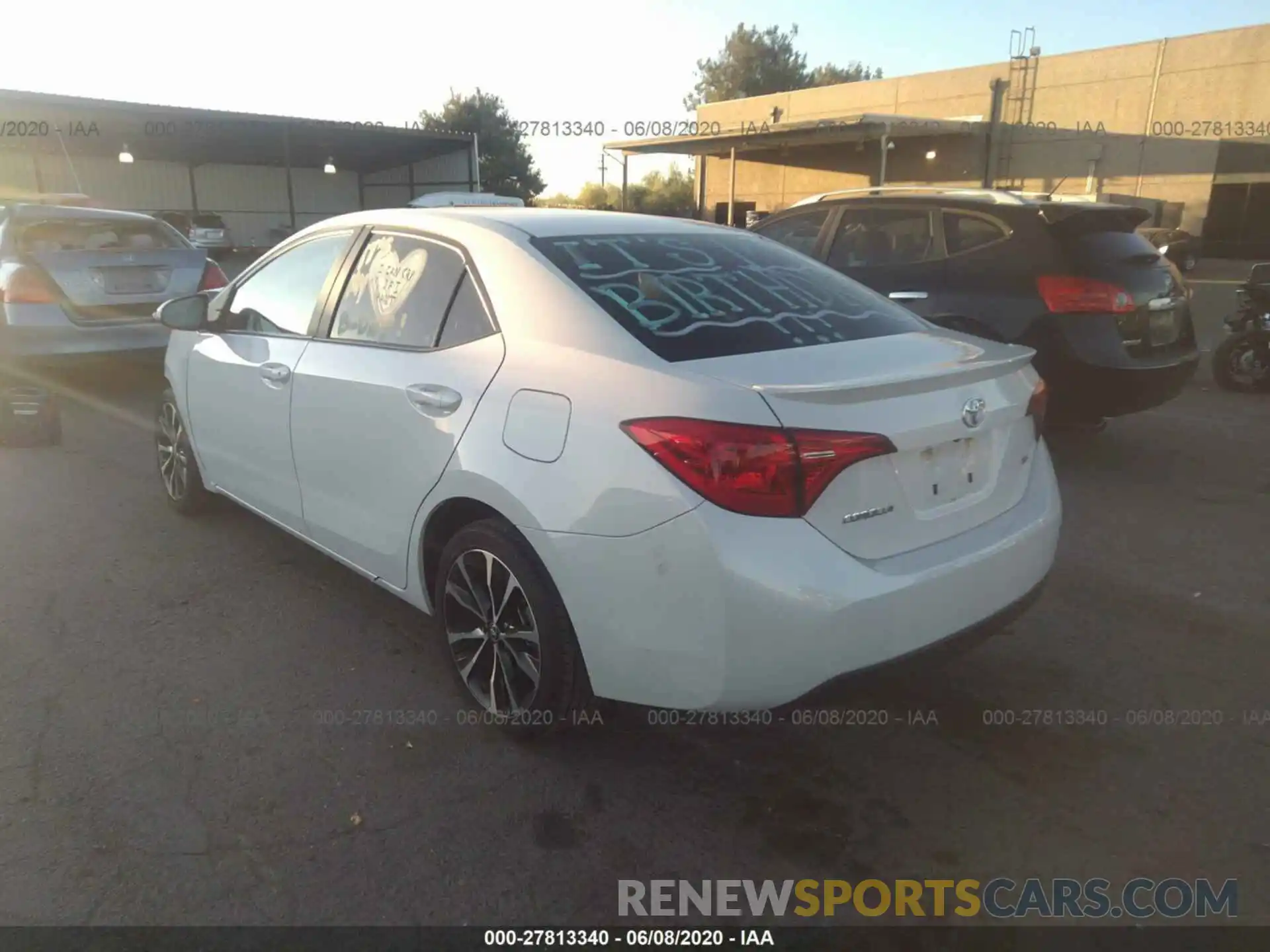 3 Photograph of a damaged car 5YFBURHE0KP887190 TOYOTA COROLLA 2019