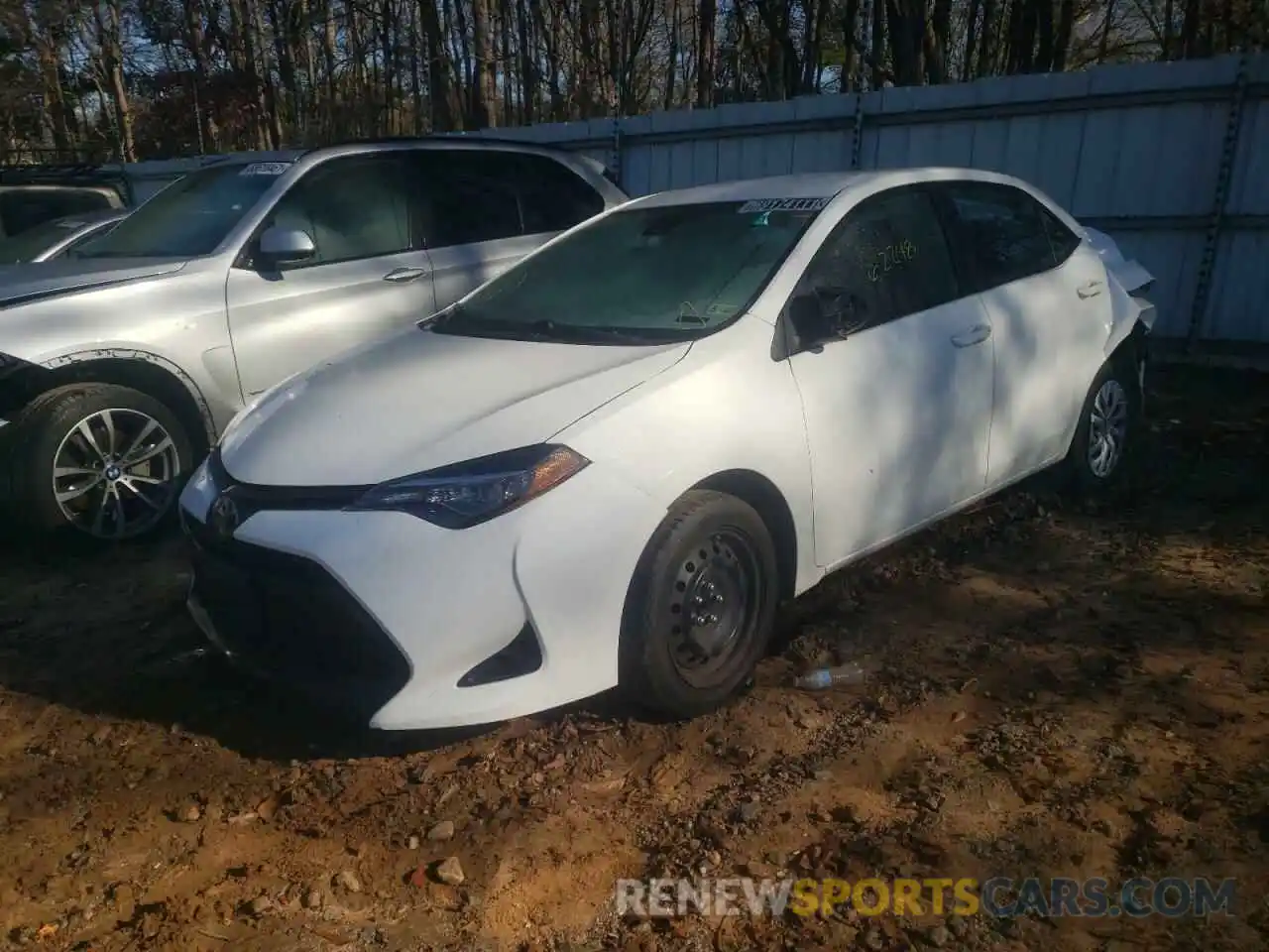 2 Photograph of a damaged car 5YFBURHE0KP889232 TOYOTA COROLLA 2019