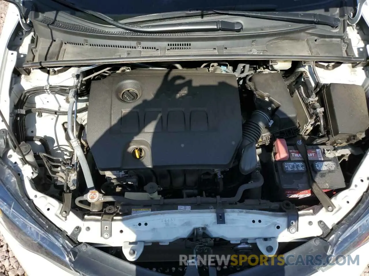 11 Photograph of a damaged car 5YFBURHE0KP889800 TOYOTA COROLLA 2019