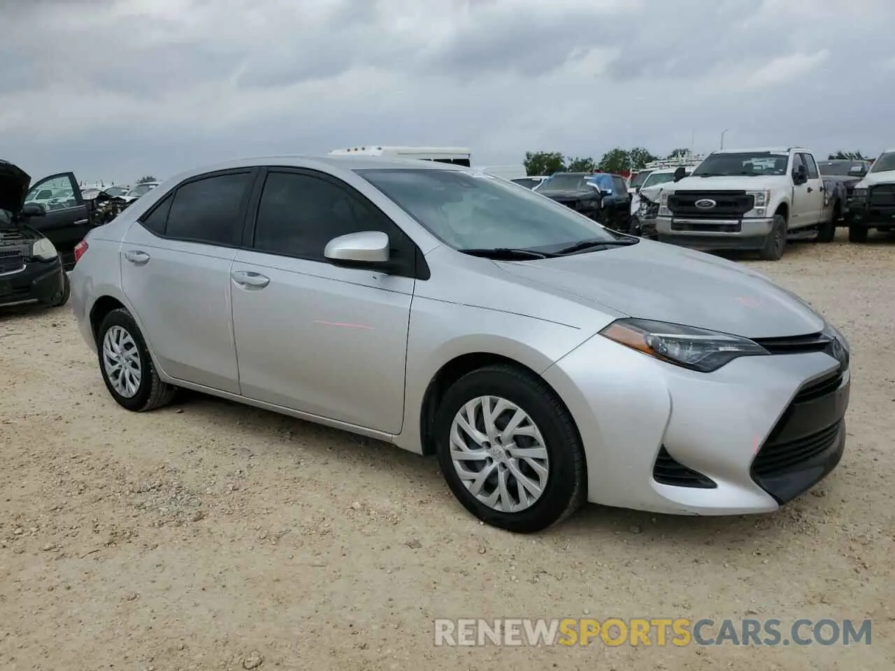 4 Photograph of a damaged car 5YFBURHE0KP890736 TOYOTA COROLLA 2019