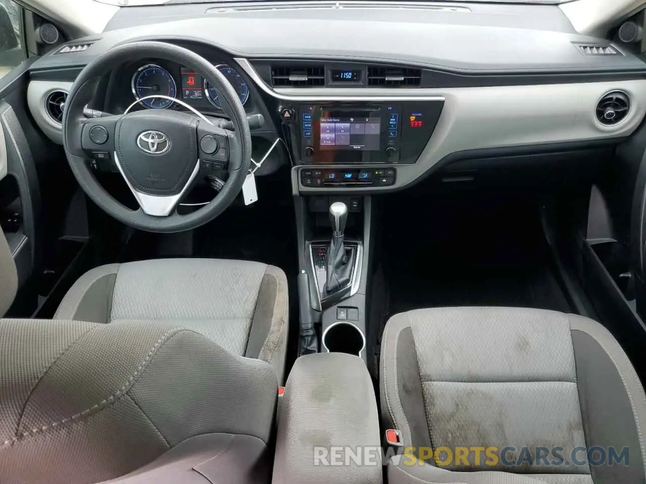 8 Photograph of a damaged car 5YFBURHE0KP890736 TOYOTA COROLLA 2019