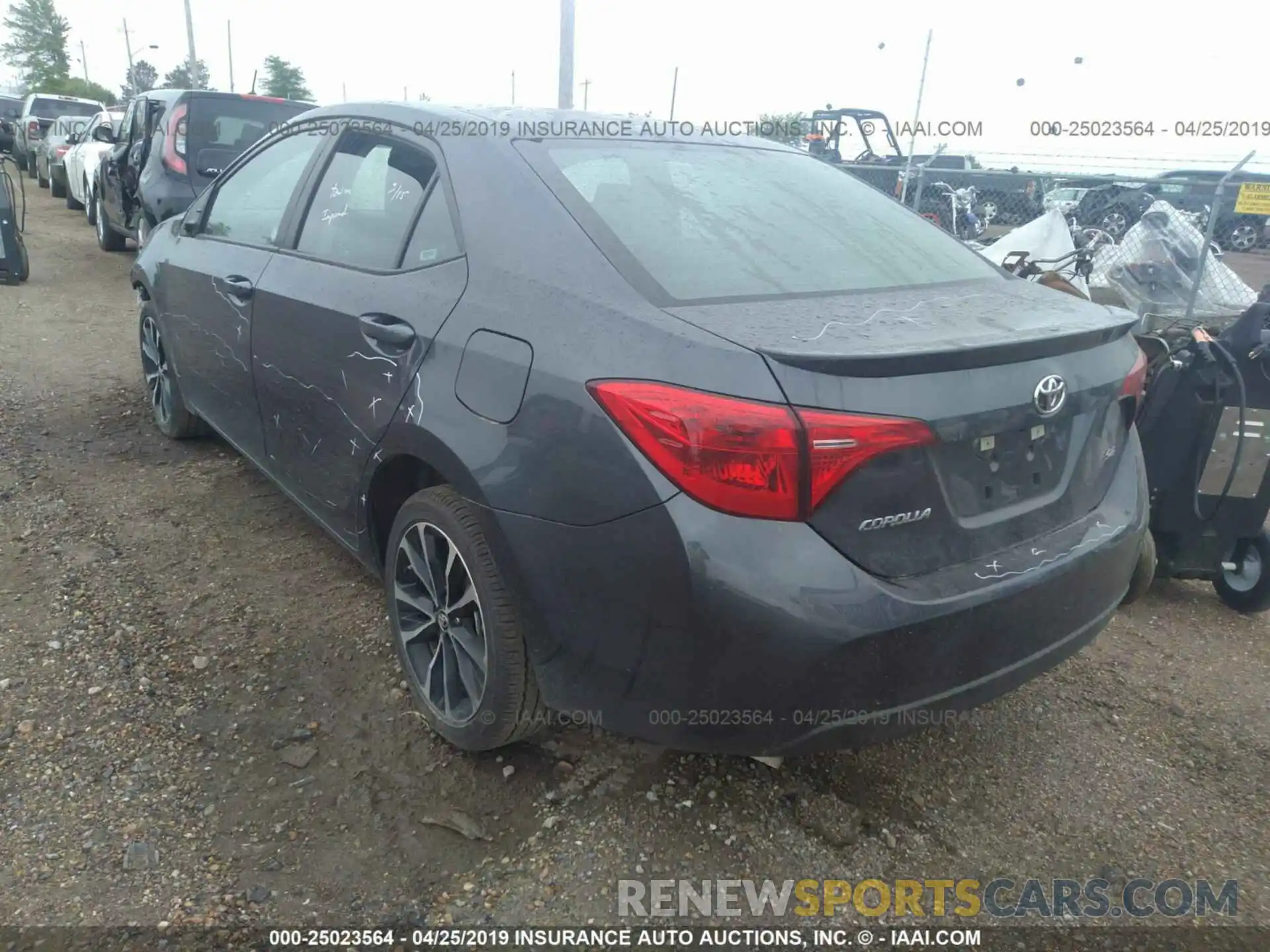 3 Photograph of a damaged car 5YFBURHE0KP892177 TOYOTA COROLLA 2019