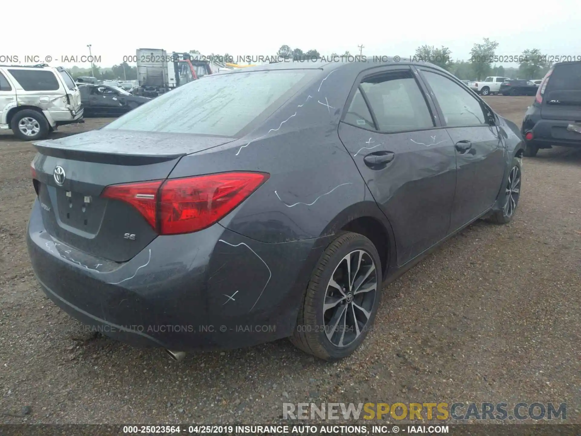 4 Photograph of a damaged car 5YFBURHE0KP892177 TOYOTA COROLLA 2019