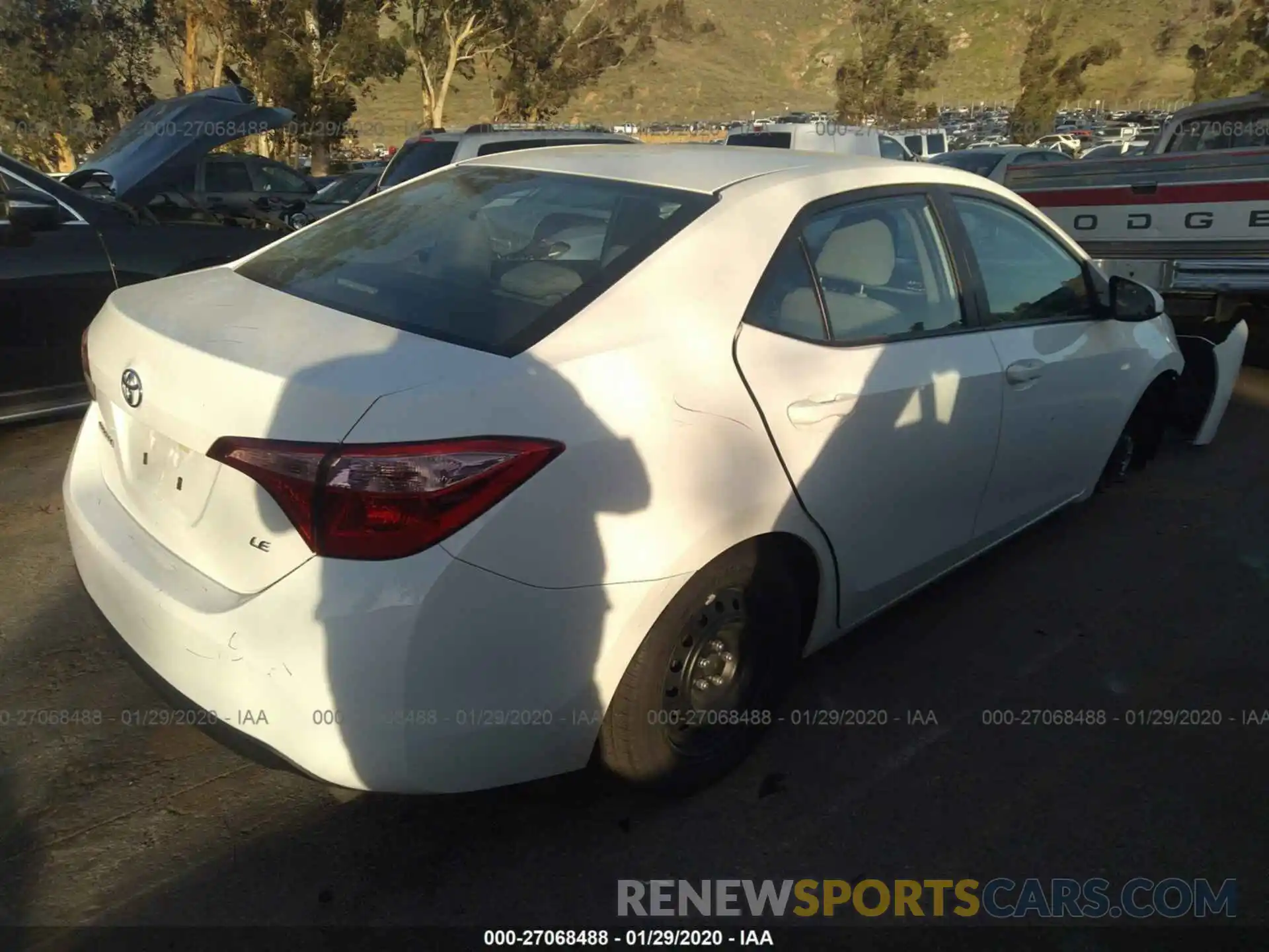 4 Photograph of a damaged car 5YFBURHE0KP892549 TOYOTA COROLLA 2019