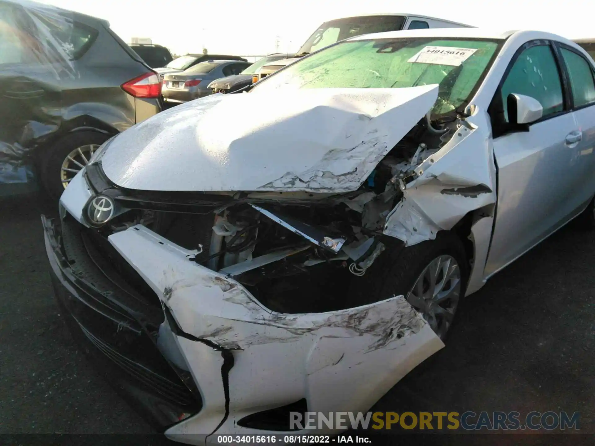 6 Photograph of a damaged car 5YFBURHE0KP893877 TOYOTA COROLLA 2019