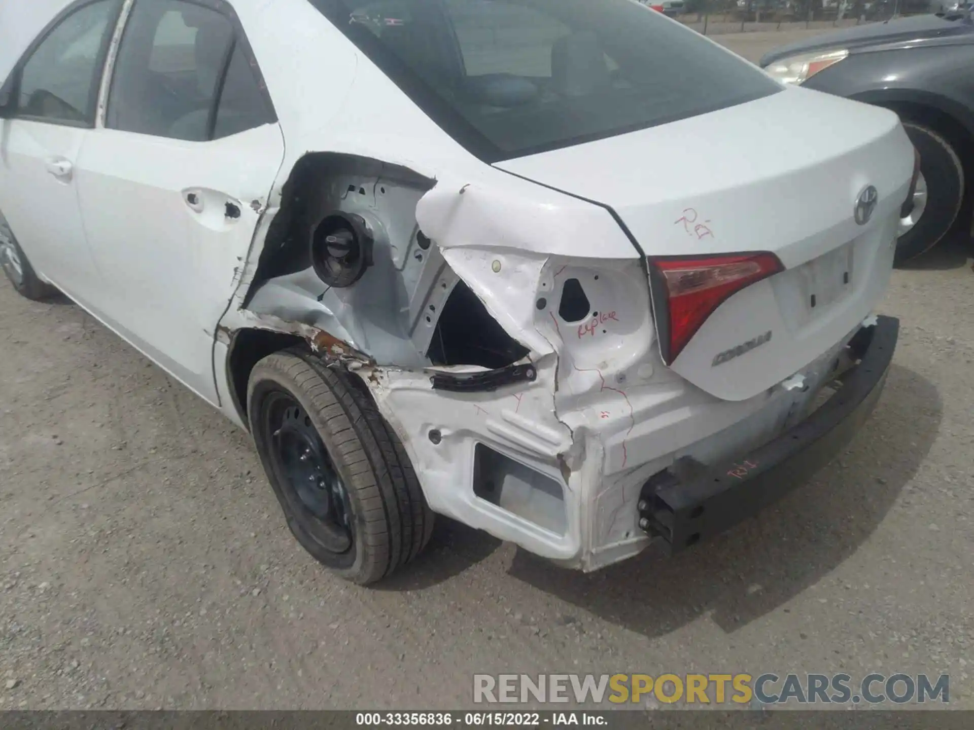 6 Photograph of a damaged car 5YFBURHE0KP894821 TOYOTA COROLLA 2019