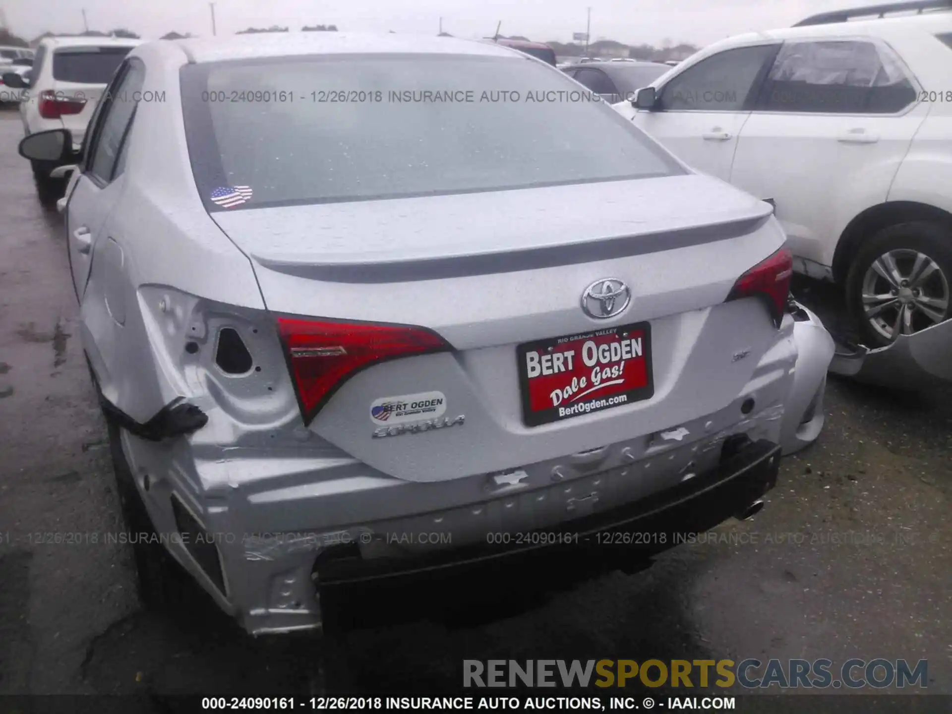 6 Photograph of a damaged car 5YFBURHE0KP895760 TOYOTA COROLLA 2019