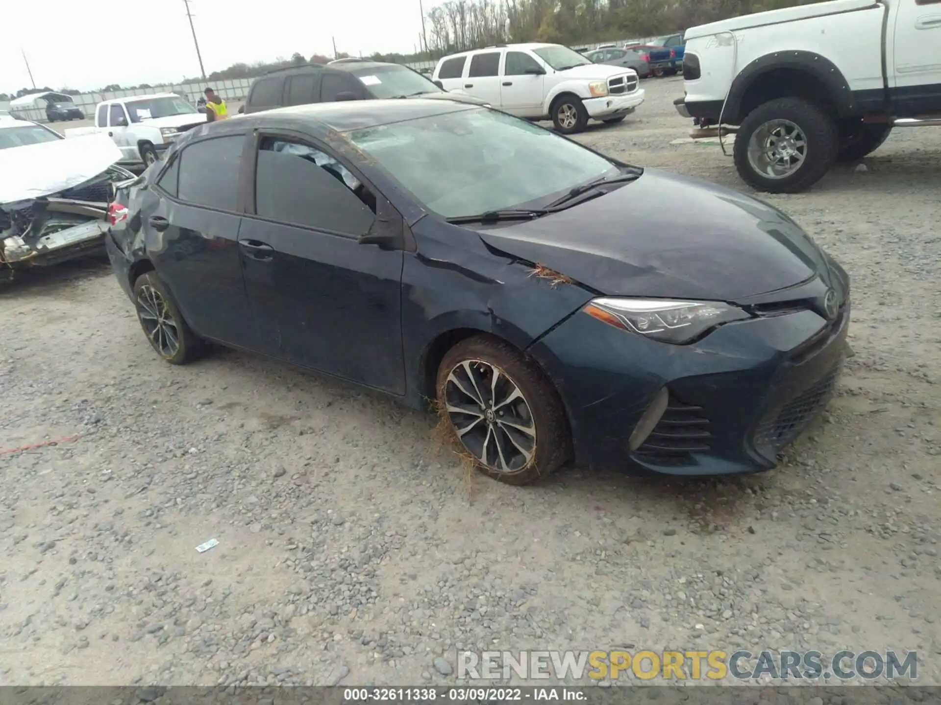 1 Photograph of a damaged car 5YFBURHE0KP897802 TOYOTA COROLLA 2019