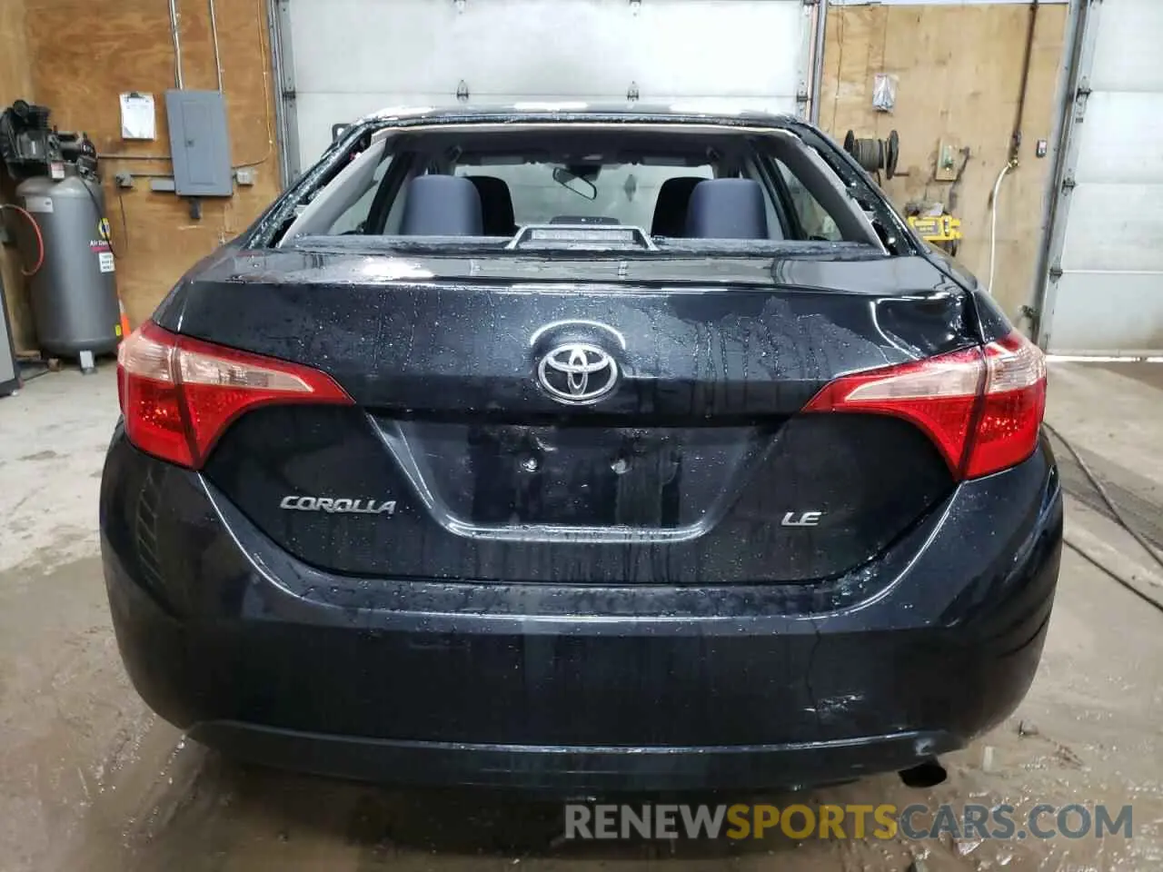 6 Photograph of a damaged car 5YFBURHE0KP899839 TOYOTA COROLLA 2019