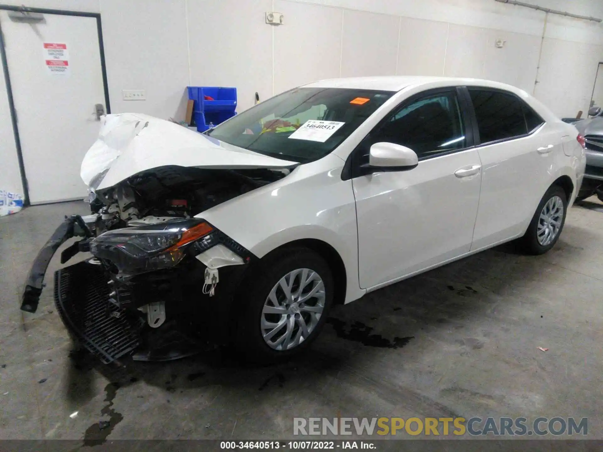 2 Photograph of a damaged car 5YFBURHE0KP899842 TOYOTA COROLLA 2019