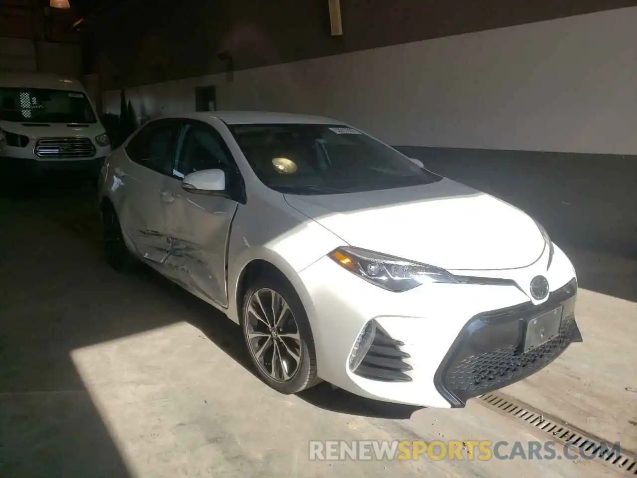 1 Photograph of a damaged car 5YFBURHE0KP902223 TOYOTA COROLLA 2019