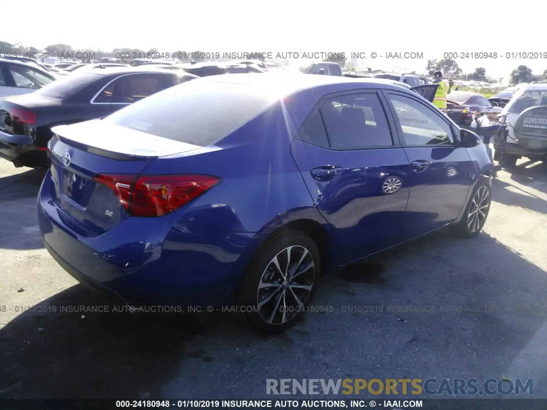 4 Photograph of a damaged car 5YFBURHE0KP906370 TOYOTA COROLLA 2019