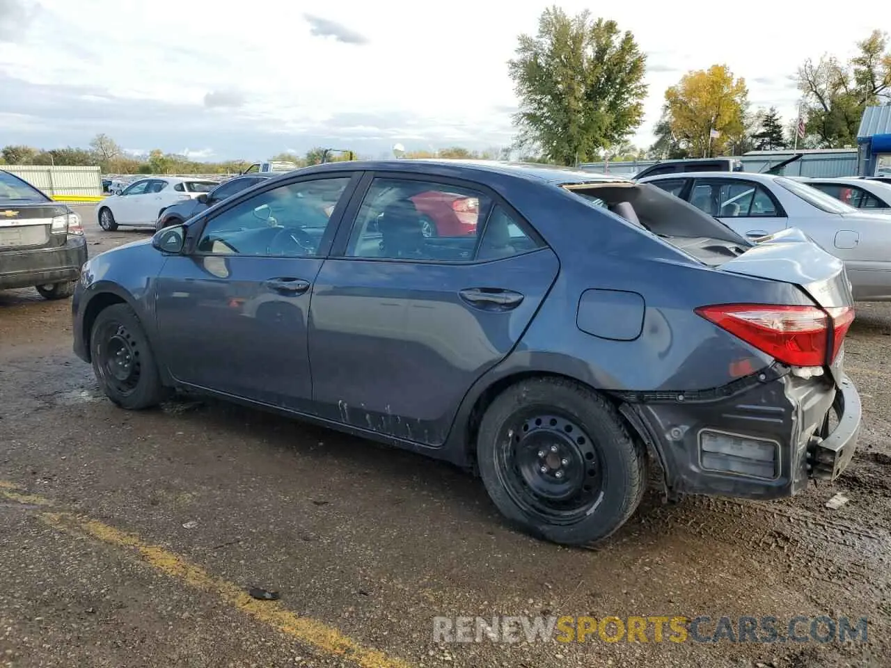 2 Photograph of a damaged car 5YFBURHE0KP907843 TOYOTA COROLLA 2019