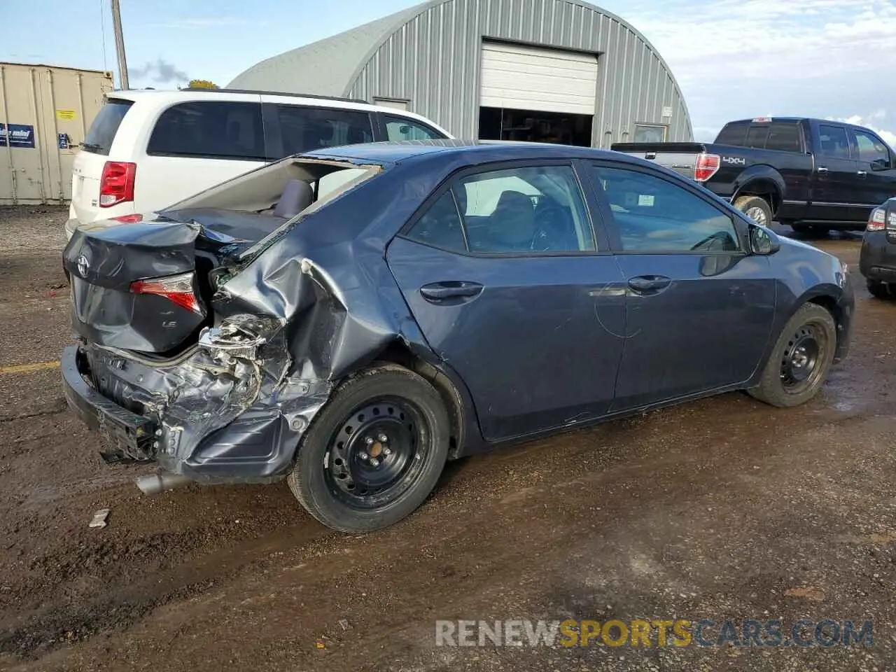 3 Photograph of a damaged car 5YFBURHE0KP907843 TOYOTA COROLLA 2019
