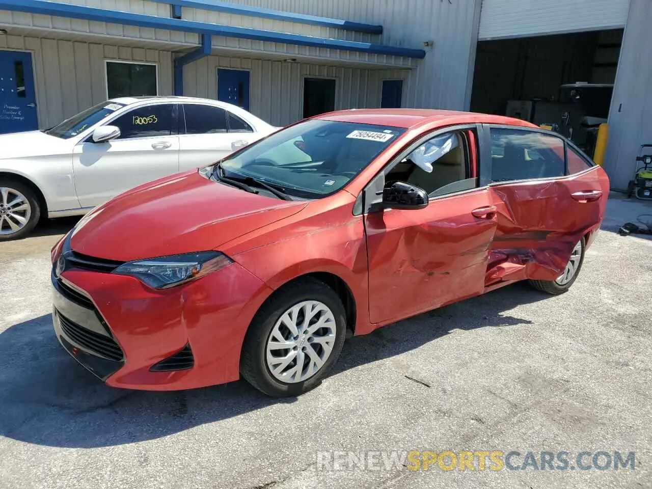 1 Photograph of a damaged car 5YFBURHE0KP908961 TOYOTA COROLLA 2019