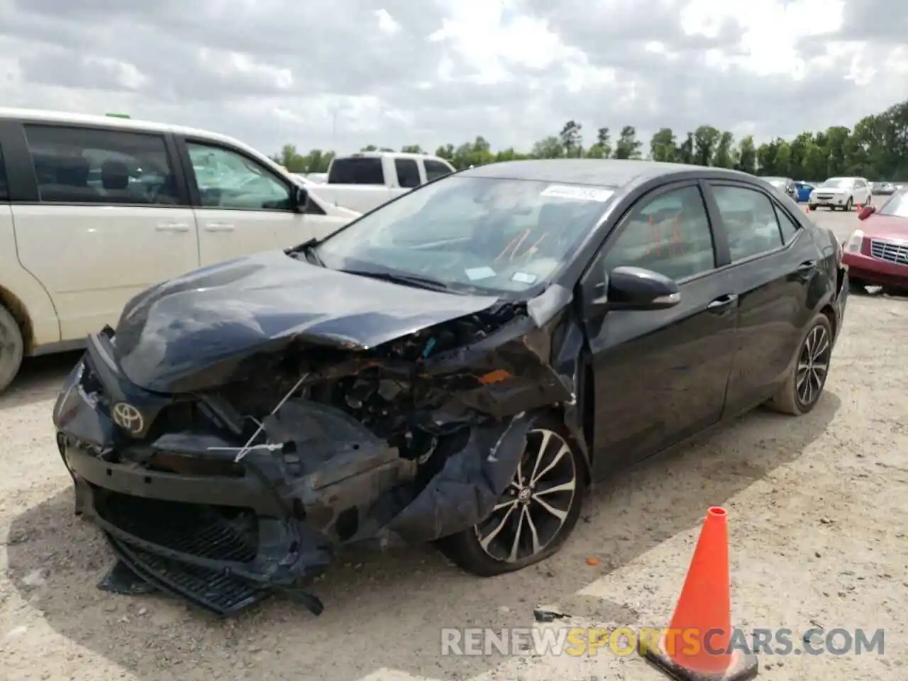 2 Photograph of a damaged car 5YFBURHE0KP913710 TOYOTA COROLLA 2019