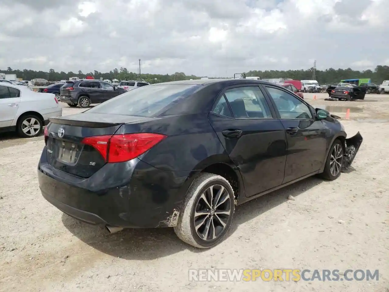 4 Photograph of a damaged car 5YFBURHE0KP913710 TOYOTA COROLLA 2019