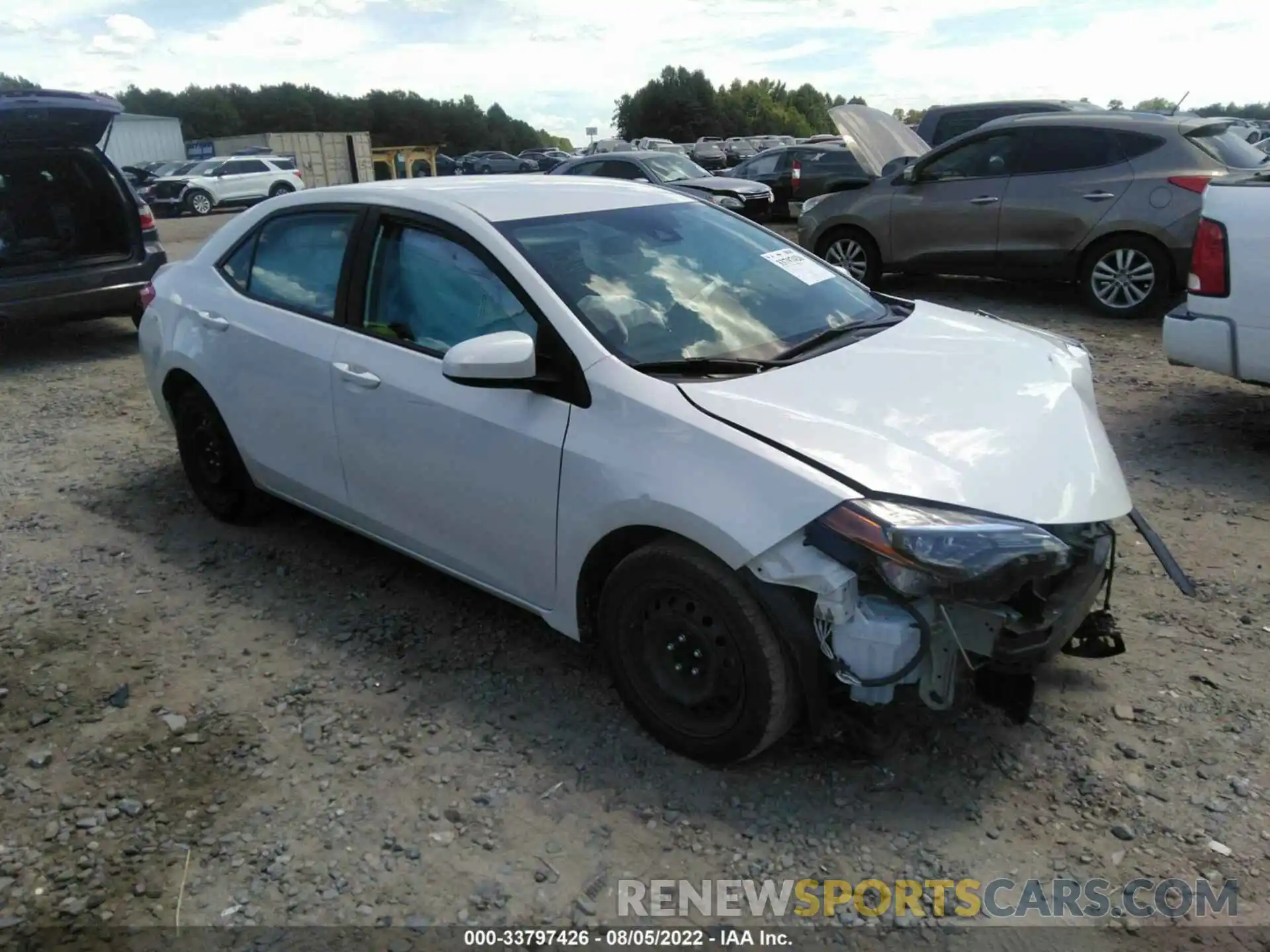 1 Photograph of a damaged car 5YFBURHE0KP914243 TOYOTA COROLLA 2019