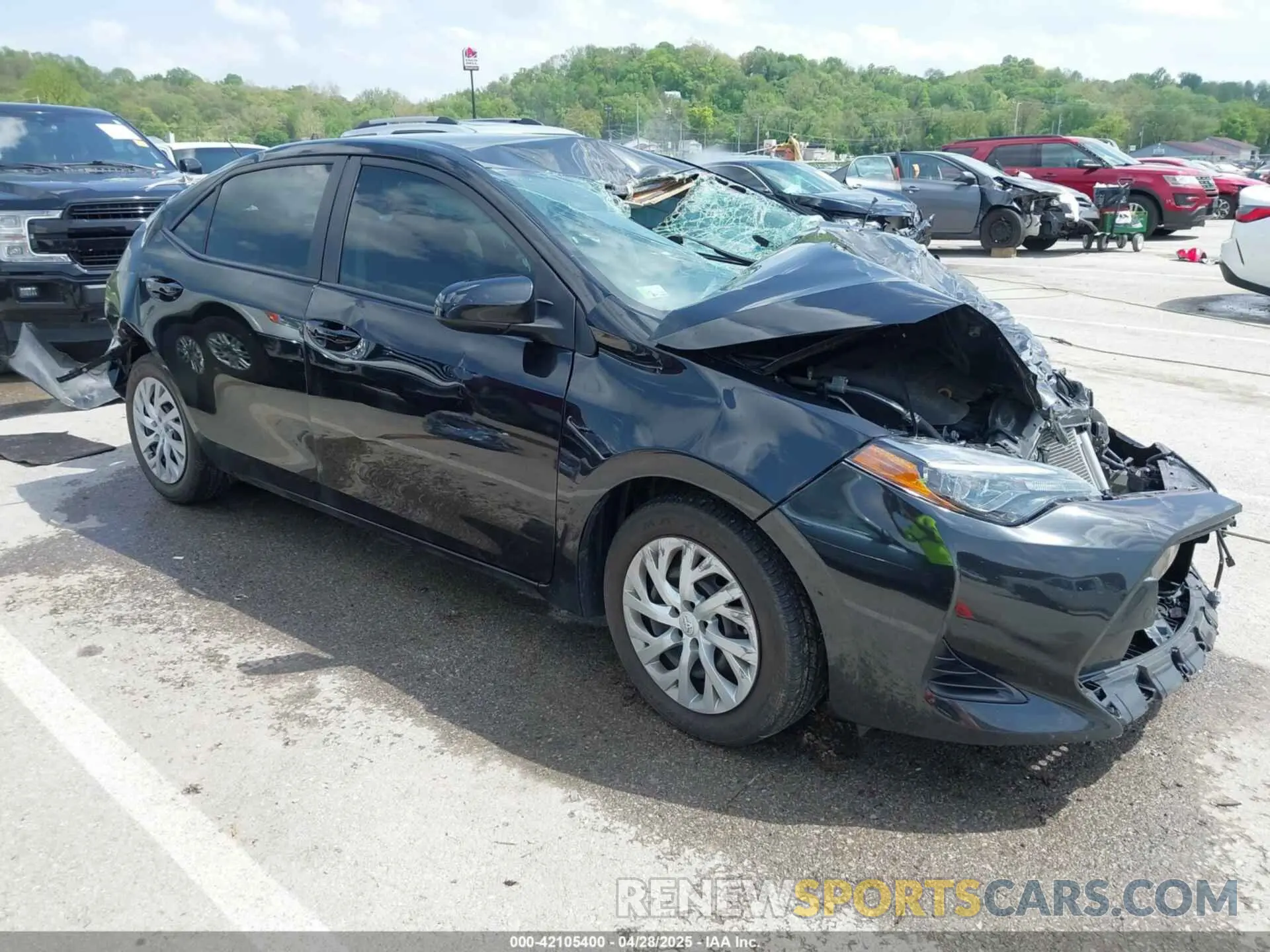 1 Photograph of a damaged car 5YFBURHE0KP914825 TOYOTA COROLLA 2019