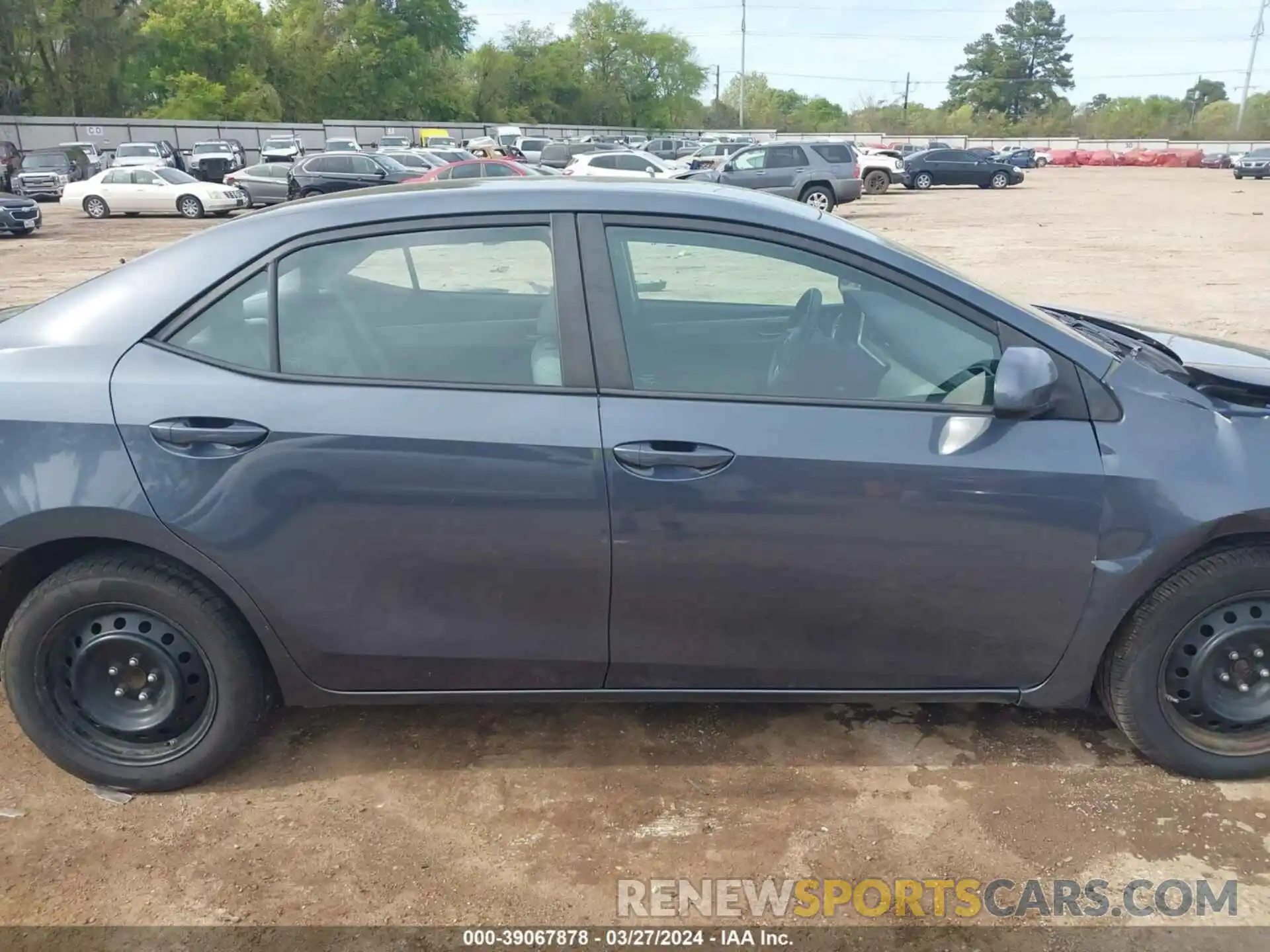 13 Photograph of a damaged car 5YFBURHE0KP915165 TOYOTA COROLLA 2019