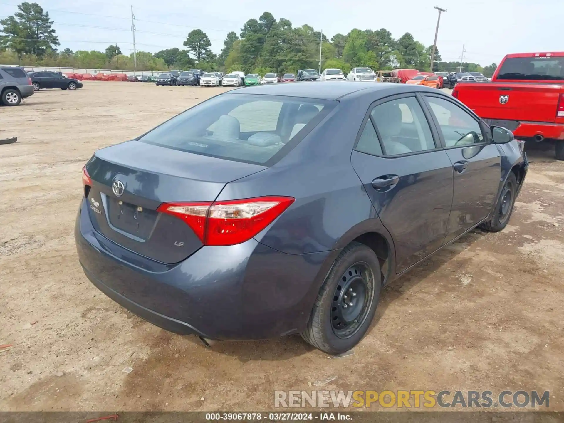 4 Photograph of a damaged car 5YFBURHE0KP915165 TOYOTA COROLLA 2019