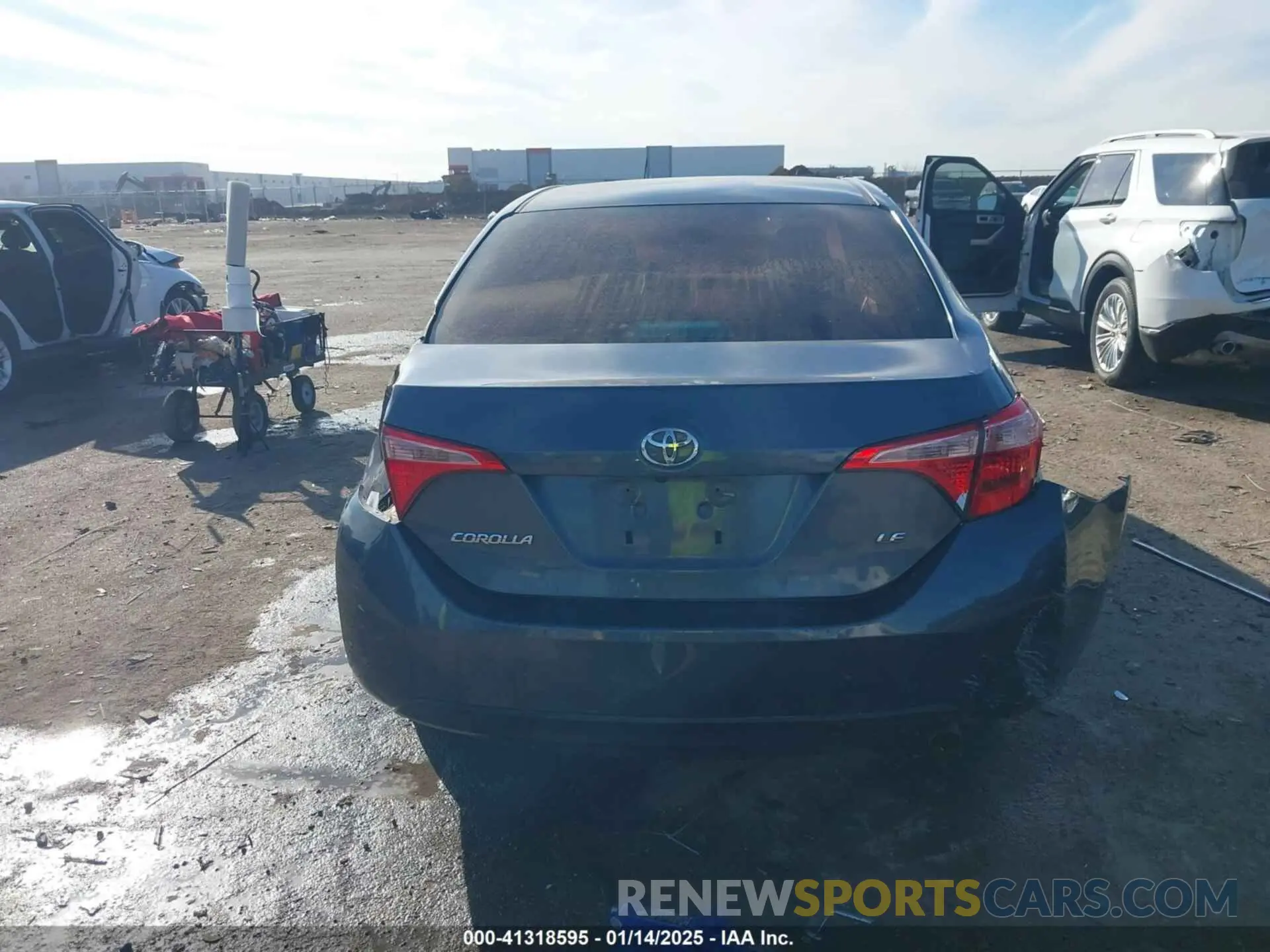 16 Photograph of a damaged car 5YFBURHE0KP916557 TOYOTA COROLLA 2019