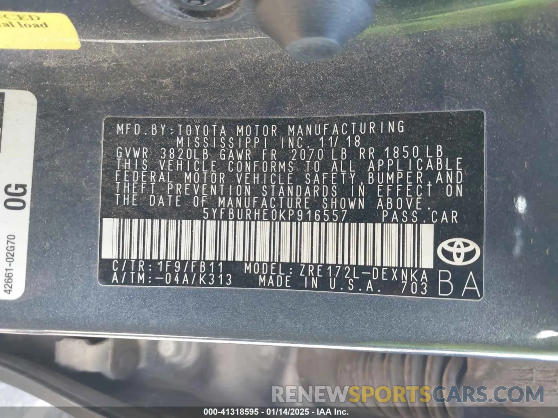 9 Photograph of a damaged car 5YFBURHE0KP916557 TOYOTA COROLLA 2019