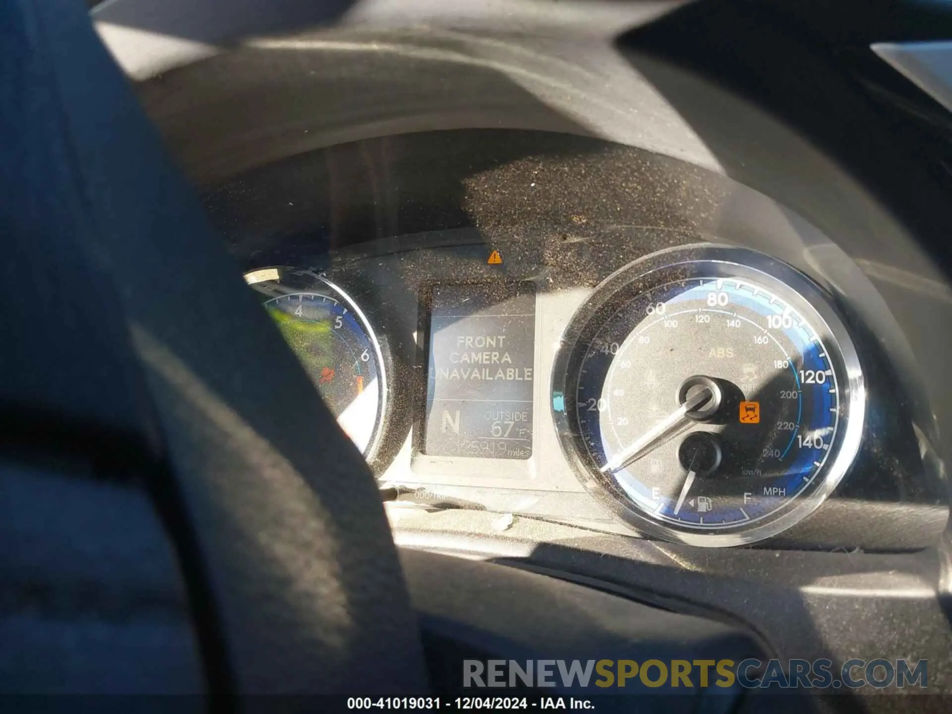 7 Photograph of a damaged car 5YFBURHE0KP917403 TOYOTA COROLLA 2019