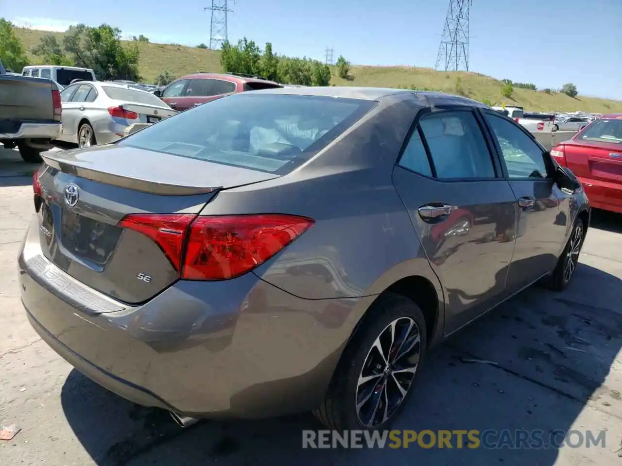 4 Photograph of a damaged car 5YFBURHE0KP917546 TOYOTA COROLLA 2019