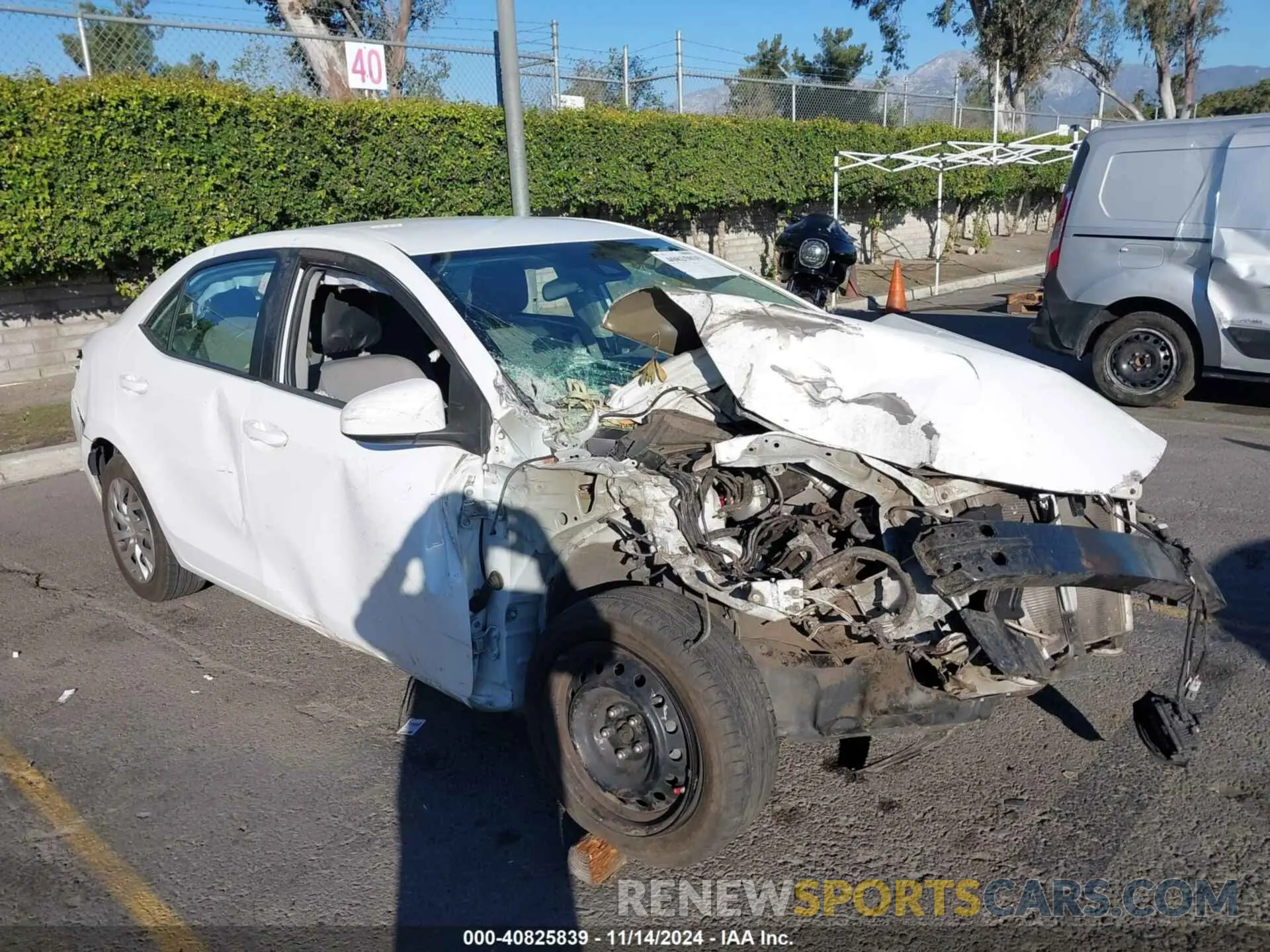 1 Photograph of a damaged car 5YFBURHE0KP918650 TOYOTA COROLLA 2019