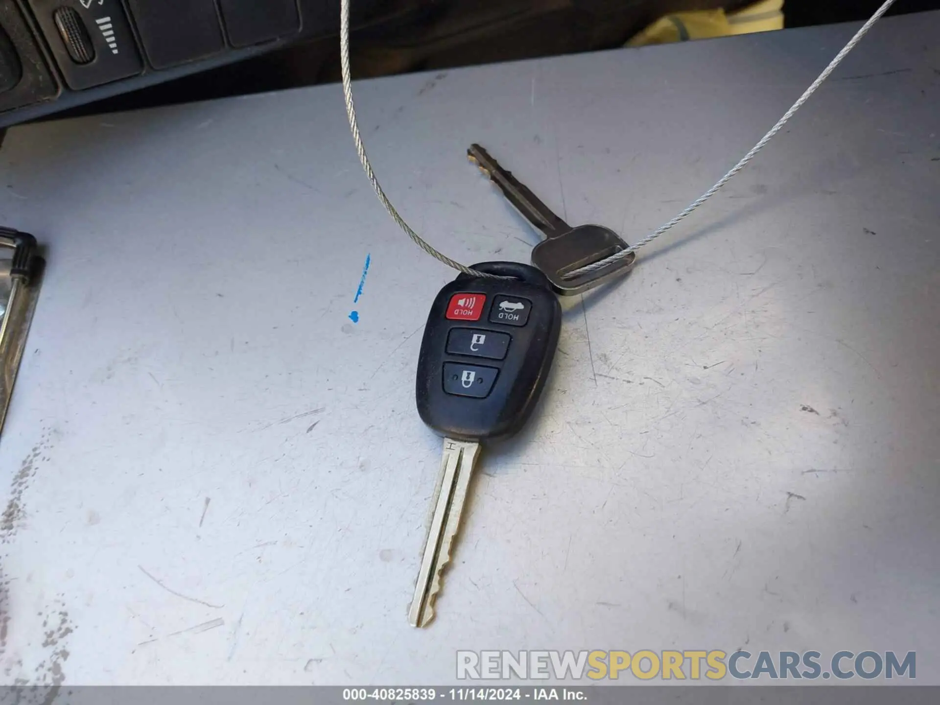 11 Photograph of a damaged car 5YFBURHE0KP918650 TOYOTA COROLLA 2019
