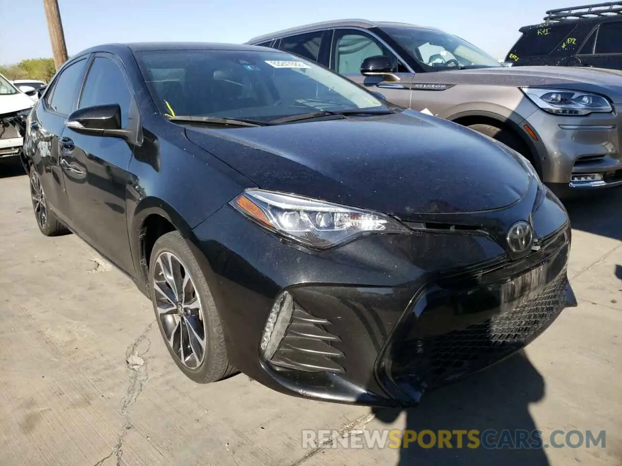 1 Photograph of a damaged car 5YFBURHE0KP920012 TOYOTA COROLLA 2019