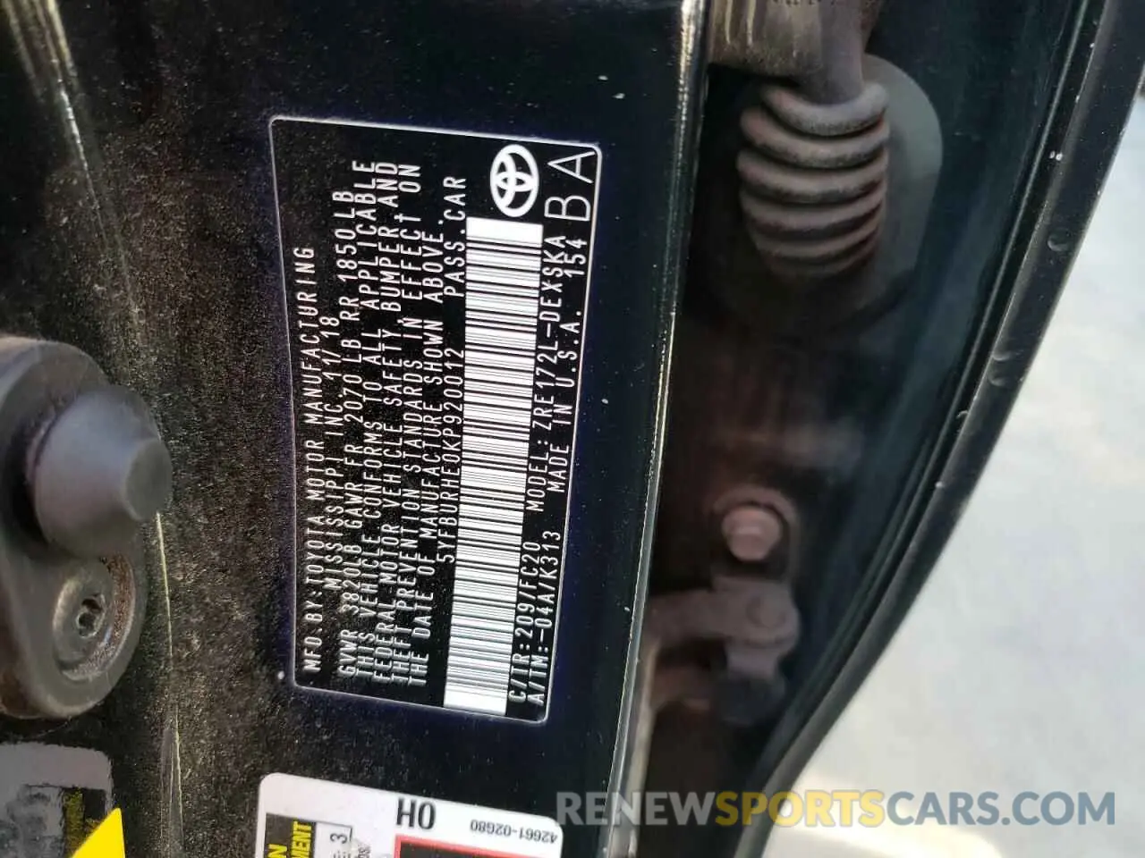 10 Photograph of a damaged car 5YFBURHE0KP920012 TOYOTA COROLLA 2019