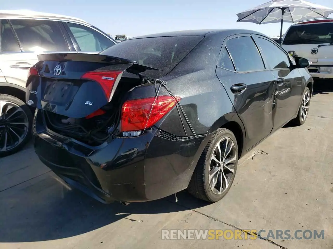 4 Photograph of a damaged car 5YFBURHE0KP920012 TOYOTA COROLLA 2019