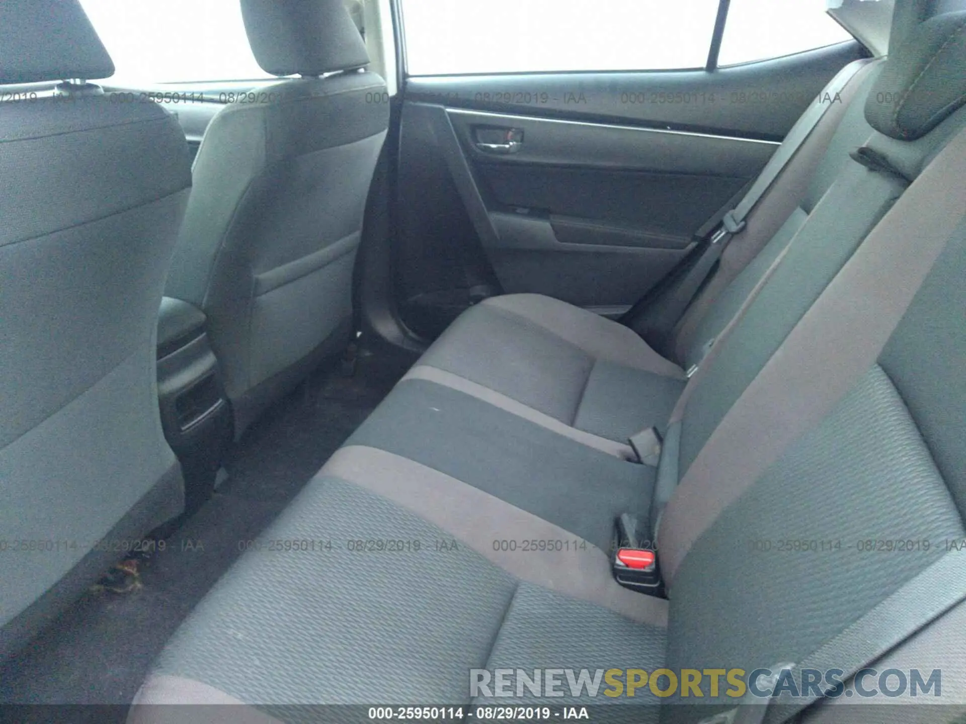 8 Photograph of a damaged car 5YFBURHE0KP921144 TOYOTA COROLLA 2019