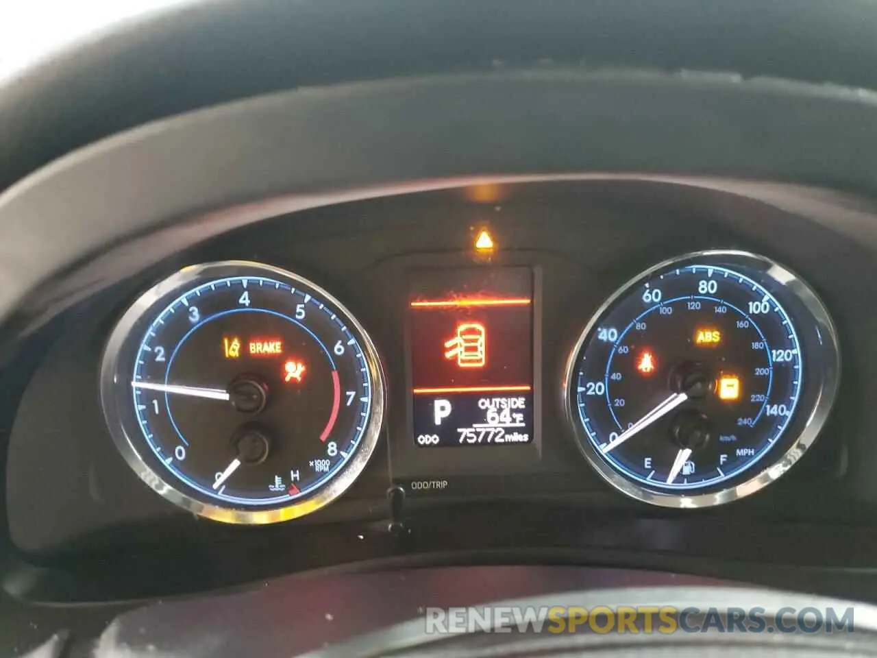 9 Photograph of a damaged car 5YFBURHE0KP924903 TOYOTA COROLLA 2019