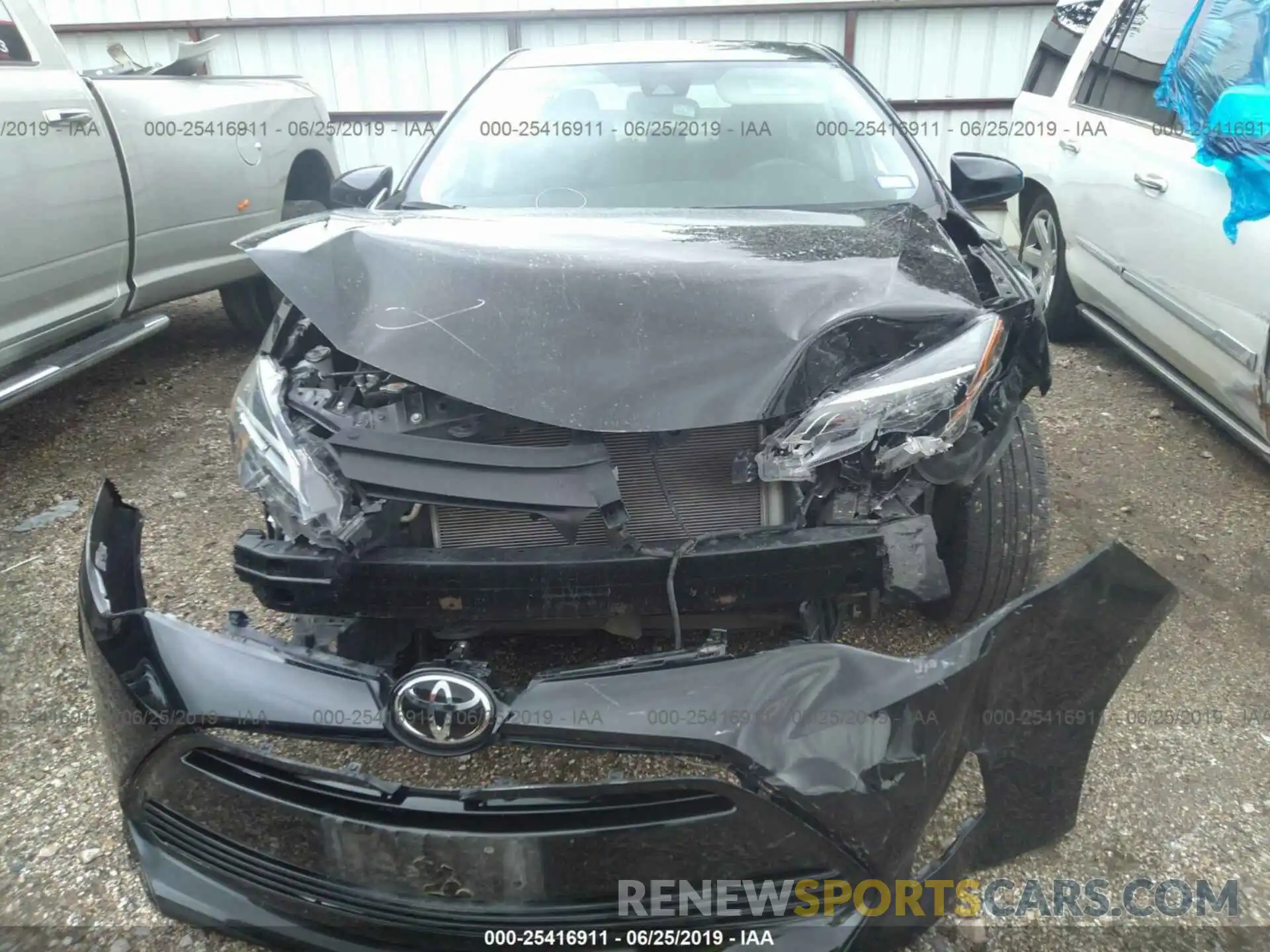 6 Photograph of a damaged car 5YFBURHE0KP925095 TOYOTA COROLLA 2019