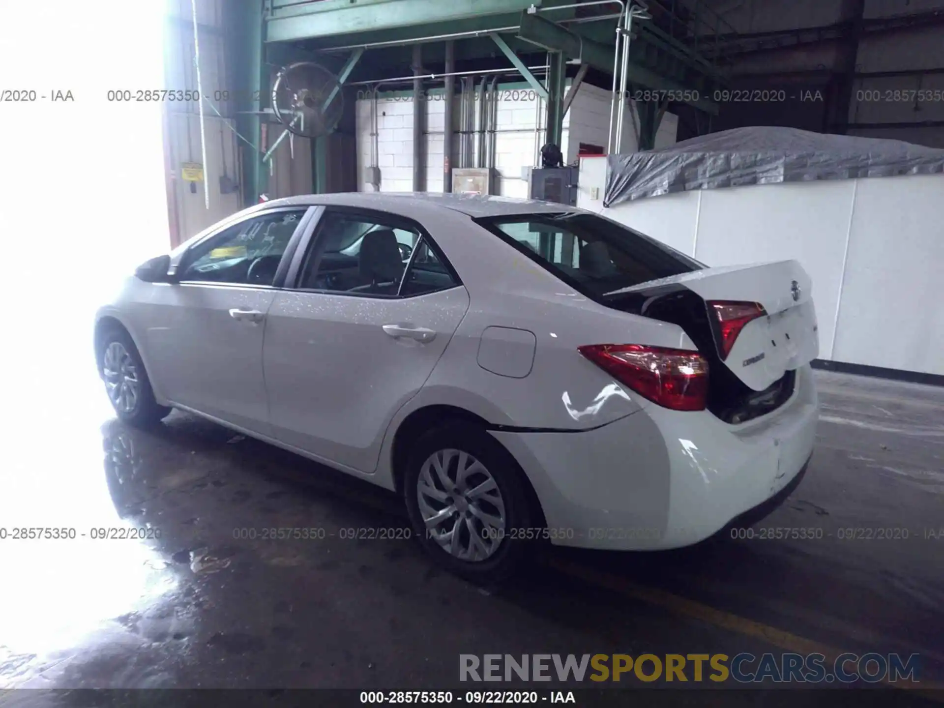 3 Photograph of a damaged car 5YFBURHE0KP926442 TOYOTA COROLLA 2019