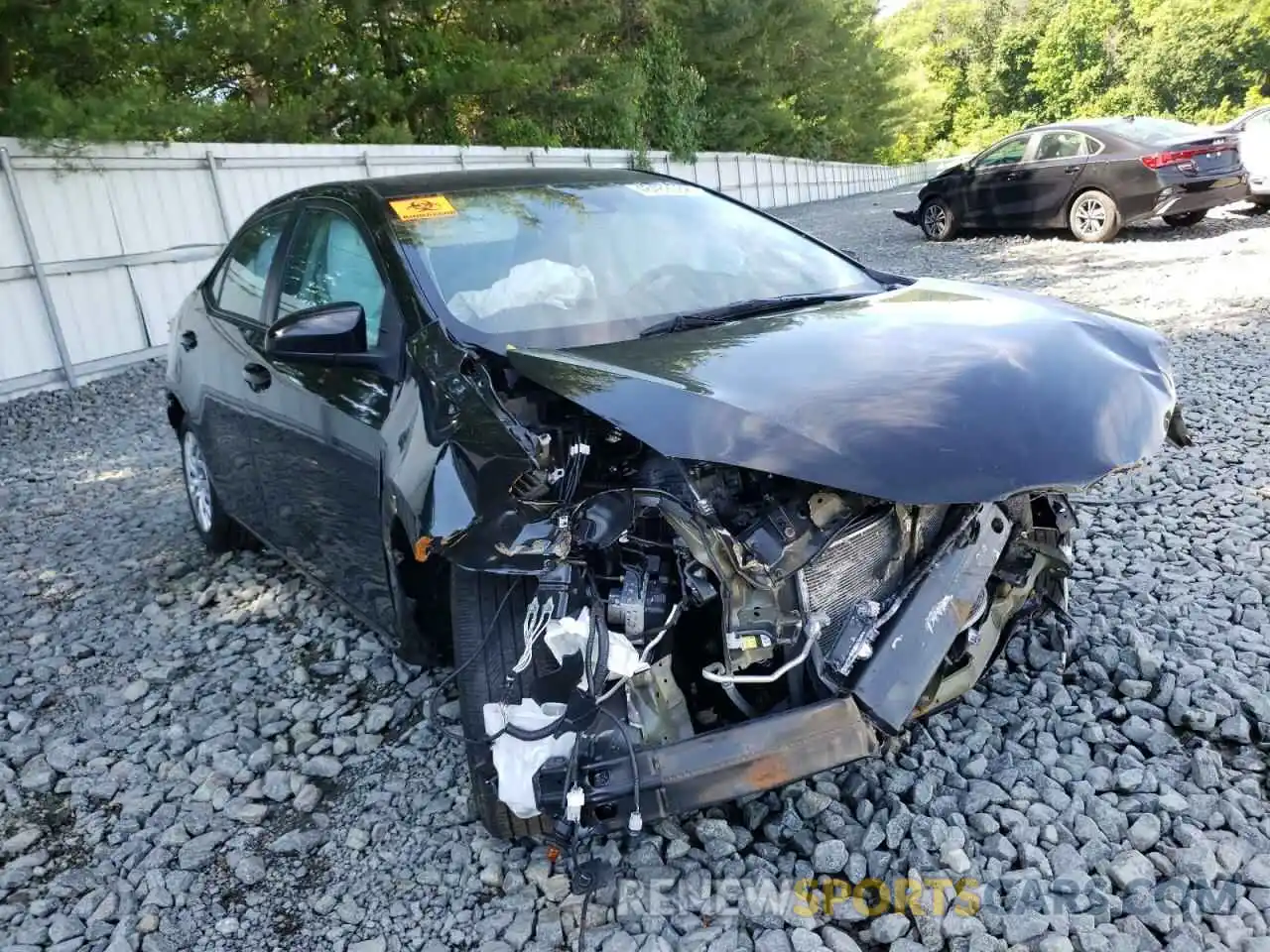 1 Photograph of a damaged car 5YFBURHE0KP927073 TOYOTA COROLLA 2019