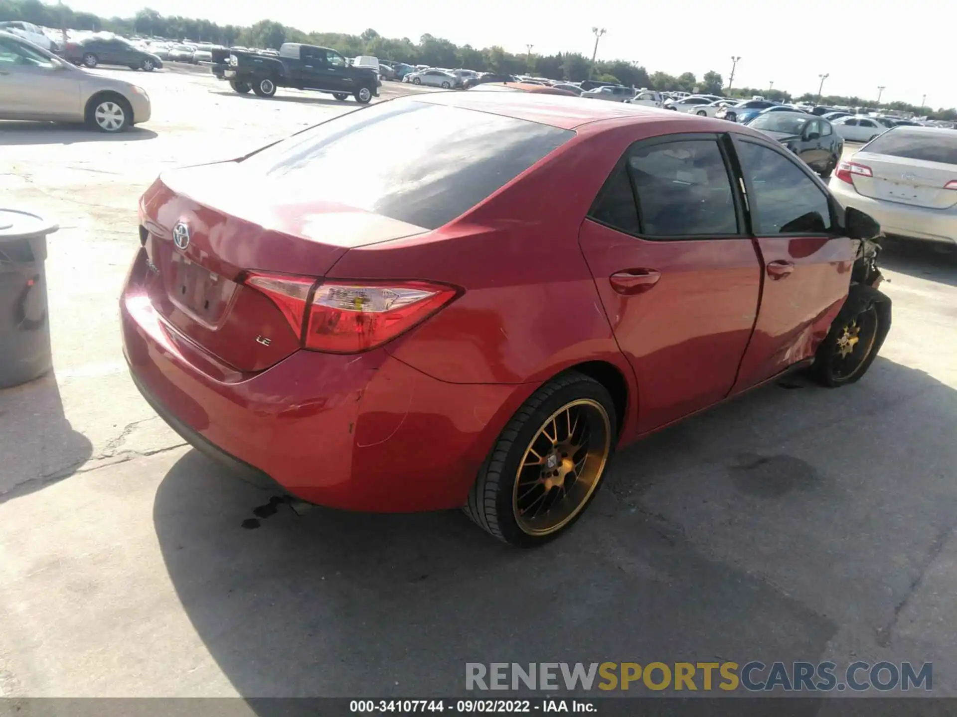 4 Photograph of a damaged car 5YFBURHE0KP930488 TOYOTA COROLLA 2019