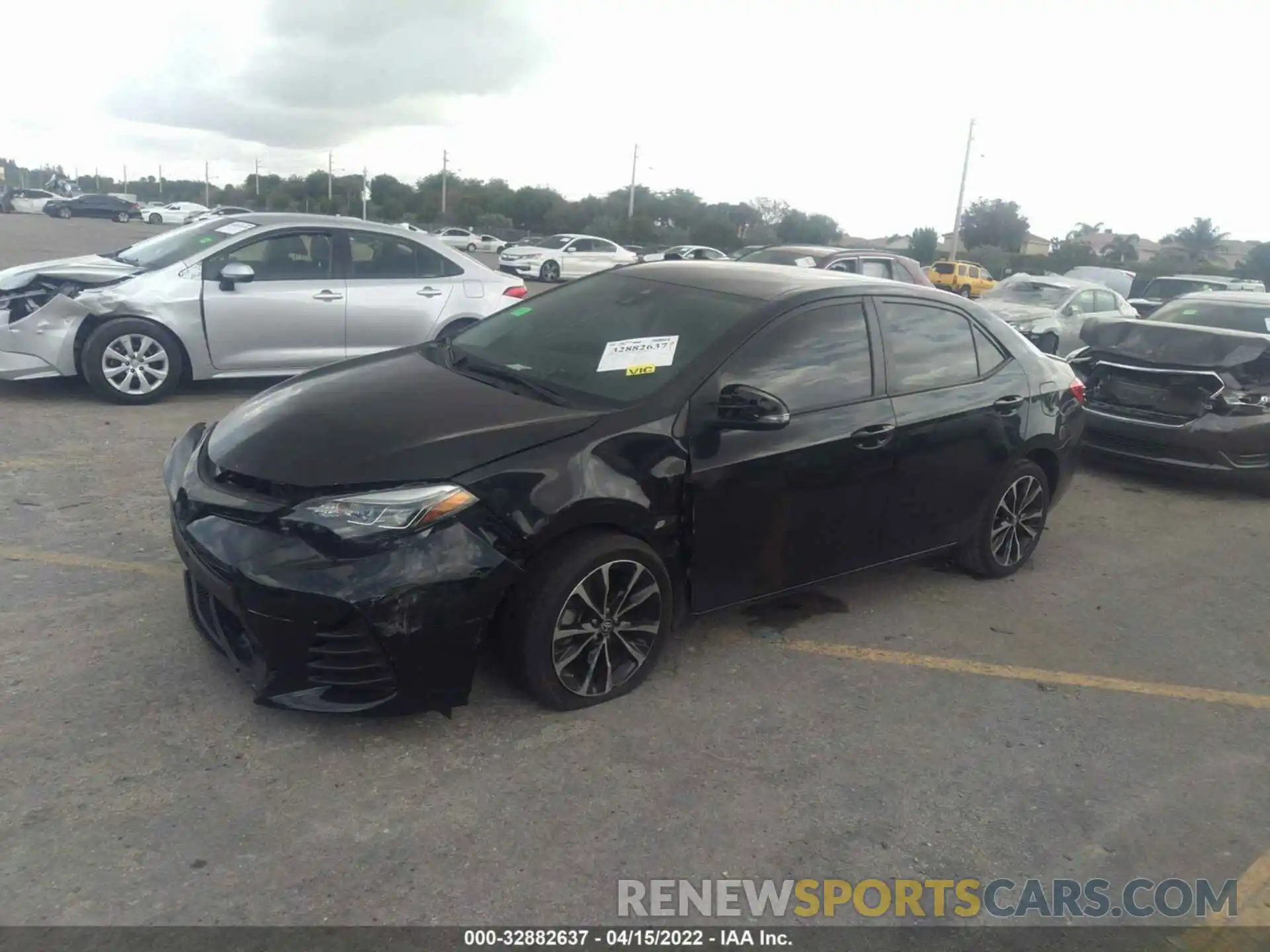 2 Photograph of a damaged car 5YFBURHE0KP933374 TOYOTA COROLLA 2019