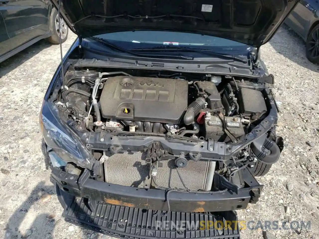 7 Photograph of a damaged car 5YFBURHE0KP935383 TOYOTA COROLLA 2019