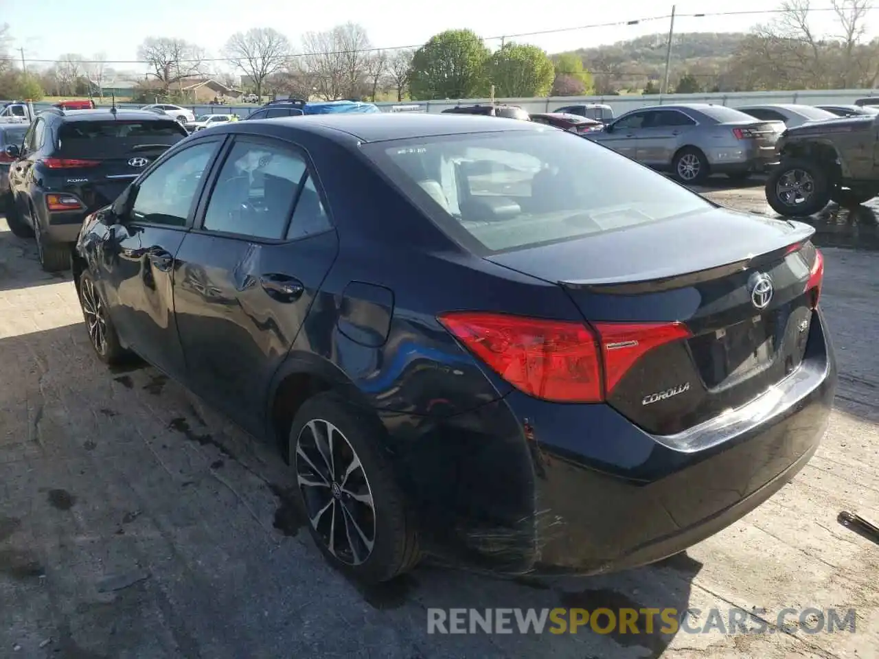 3 Photograph of a damaged car 5YFBURHE0KP936646 TOYOTA COROLLA 2019